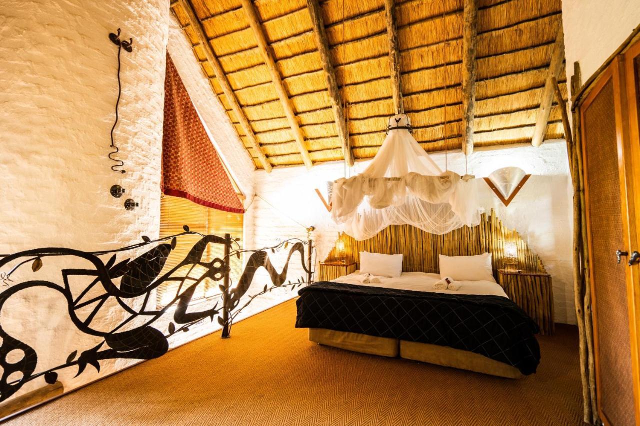 Hakunamatata Lodge & Health Spa/ Wedding & Conference Venue มัลเดอร์สดริฟต์ ภายนอก รูปภาพ